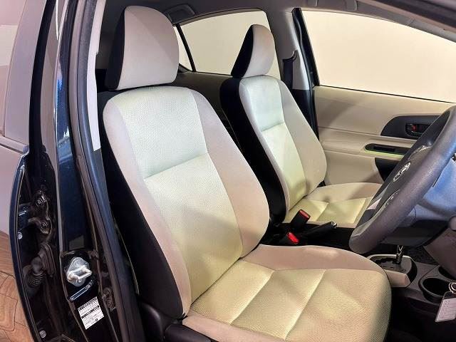 صورة مصغرة 11 لـ 2013 Toyota AQUA