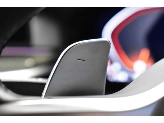 صورة مصغرة 27 لـ 2023 BMW 5 SERIES