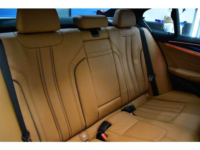 صورة مصغرة 55 لـ 2023 BMW 5 SERIES