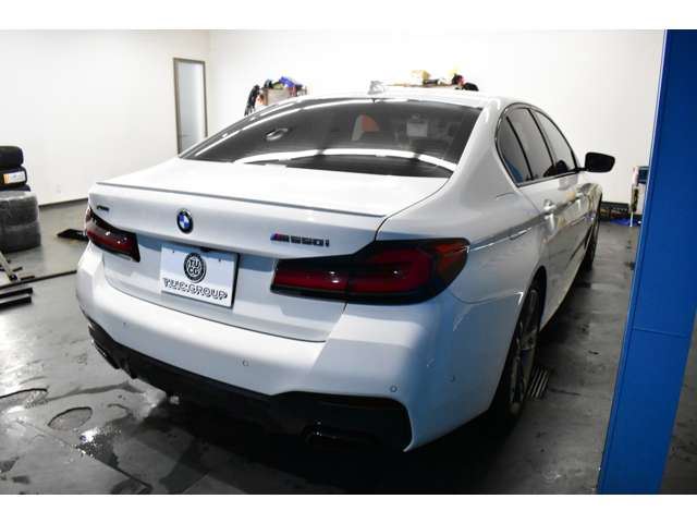 صورة مصغرة 60 لـ 2023 BMW 5 SERIES