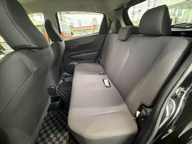 2012 Toyota VITZ — миниатюра 19