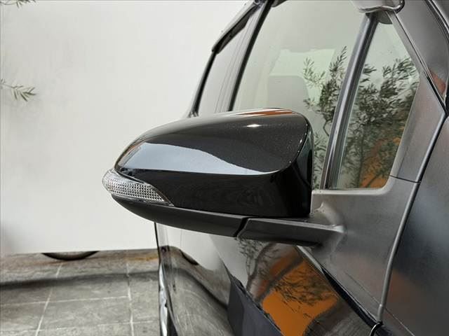 2012 Toyota VITZ — миниатюра 32