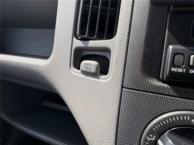 صورة مصغرة 21 لـ 2010 Nissan AD