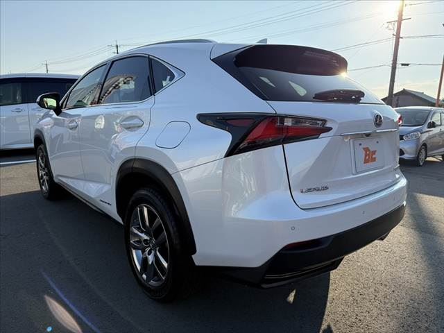 2017 Lexus NX — миниатюра 15