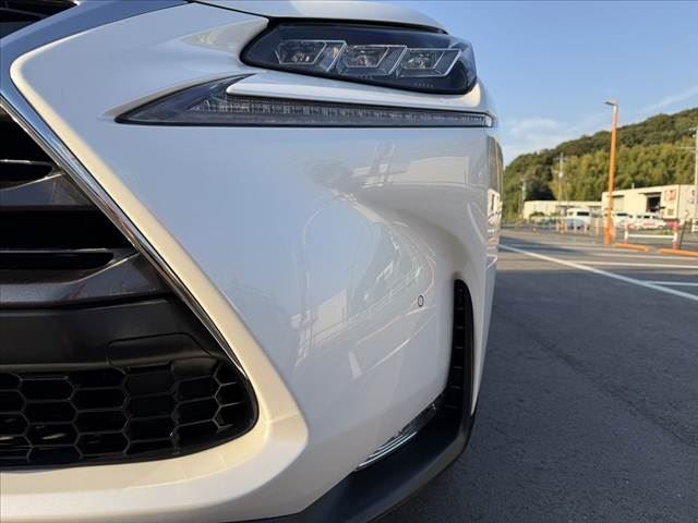 2017 Lexus NX — миниатюра 49