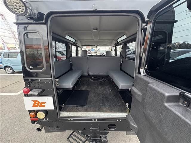 صورة مصغرة 19 لـ 2010 LAND Rover DEFENDER