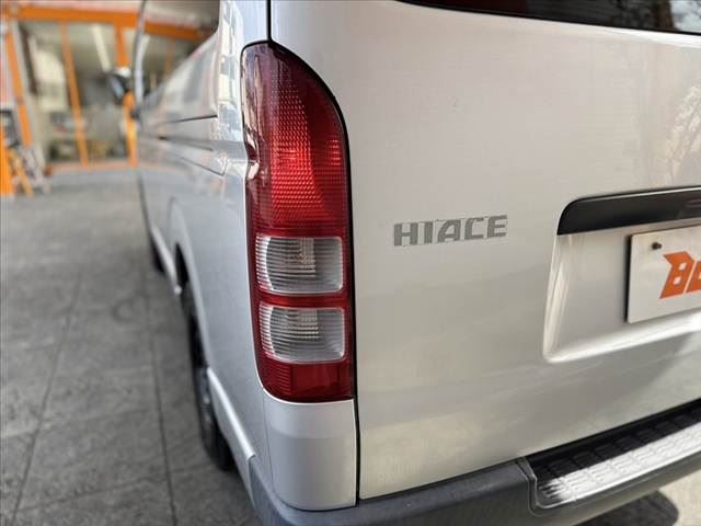 2006 Toyota HIACE — миниатюра 27