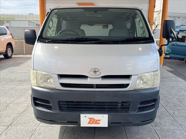 2006 Toyota HIACE — фото 8