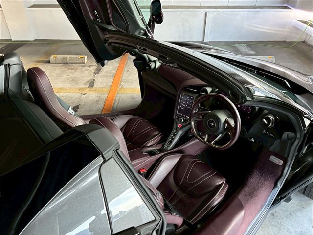 صورة 2 لـ 2020 Mclaren 720S SPIDER