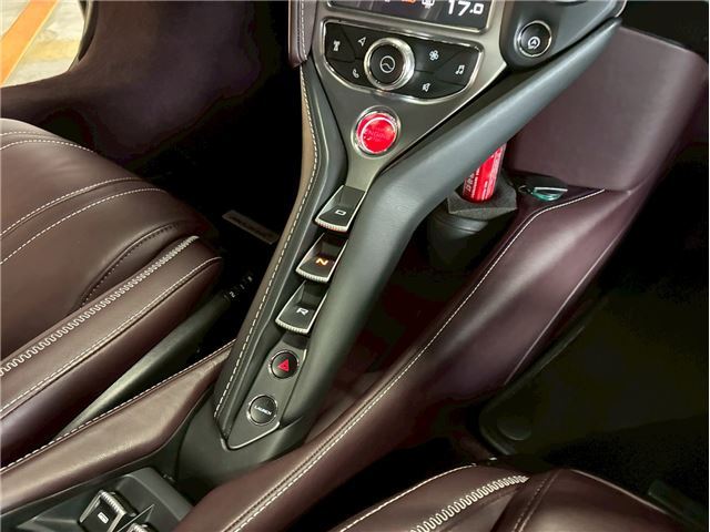 2020 Mclaren 720S SPIDER — миниатюра 24