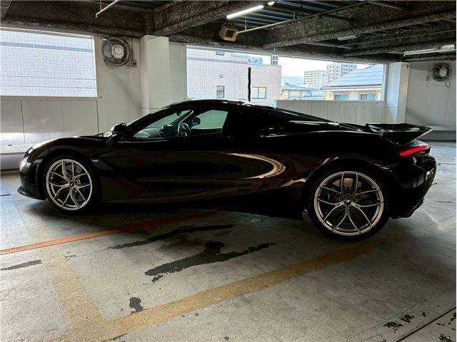 صورة 9 لـ 2020 Mclaren 720S SPIDER