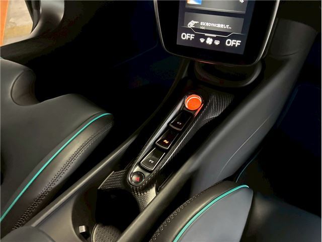 صورة مصغرة 27 لـ 2024 Mclaren ARTURA SPIDER
