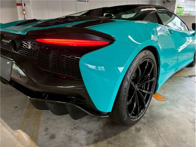 صورة مصغرة 67 لـ 2024 Mclaren ARTURA SPIDER