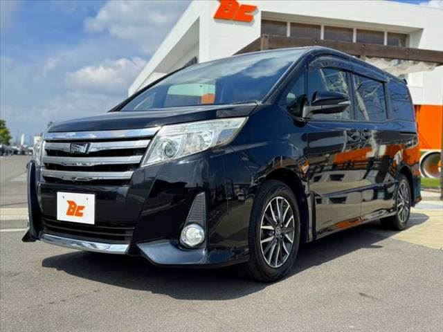 صورة 10 لـ 2014 Toyota NOAH