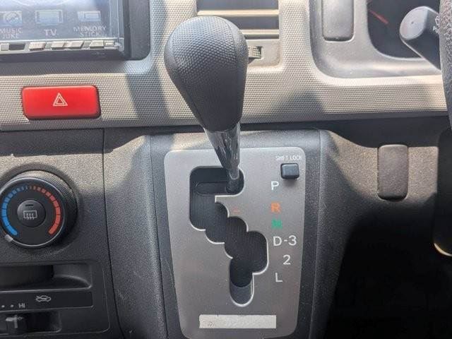 2007 Toyota HIACE 缩略图 32
