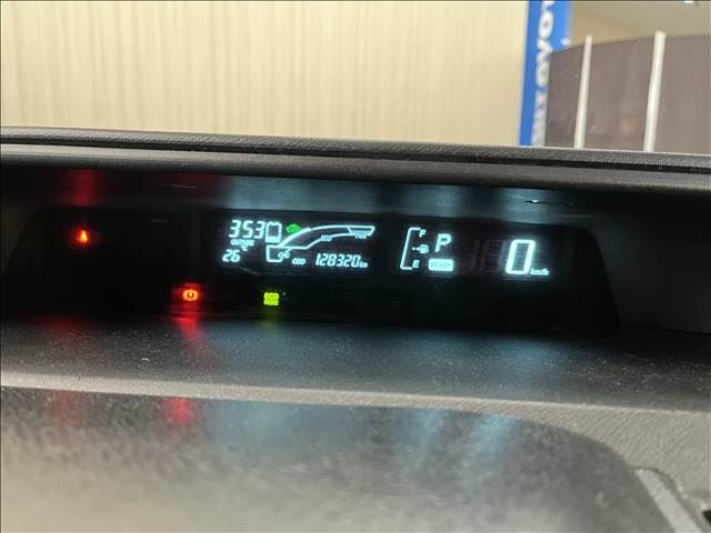 صورة مصغرة 12 لـ 2014 Toyota AQUA