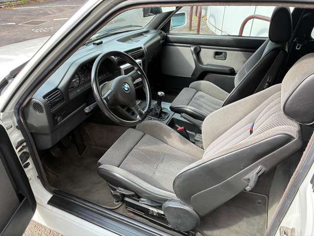 صورة 3 لـ 1990 BMW M3