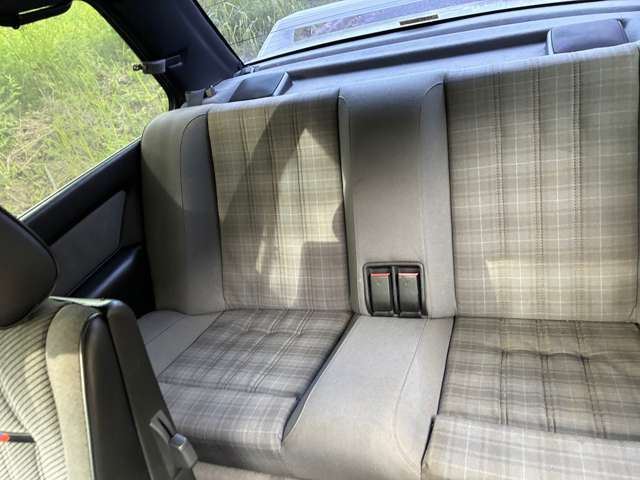1990 BMW M3 — миниатюра 43