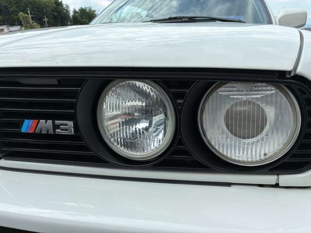 1990 BMW M3 — миниатюра 52