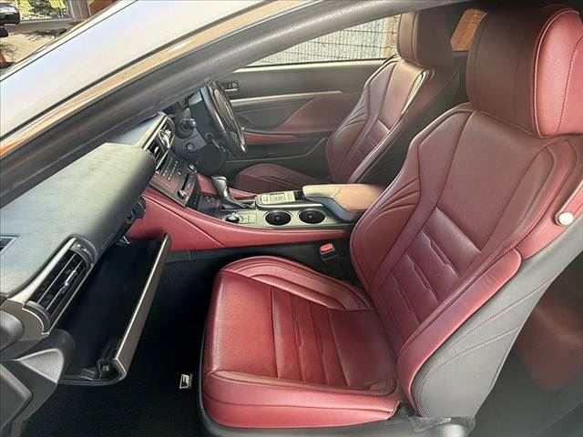2017 Lexus RC — миниатюра 17