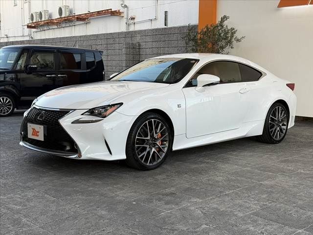 2017 Lexus RC photo 10