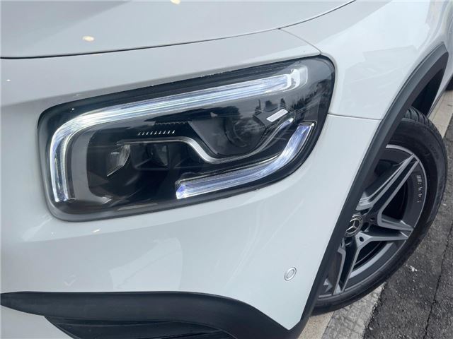 2020 Mercedes-BENZ GLB — миниатюра 12