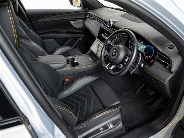 2023 Maserati GRECALE — миниатюра 24