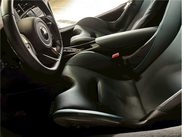 صورة مصغرة 22 لـ 2024 Mclaren ARTURA SPIDER