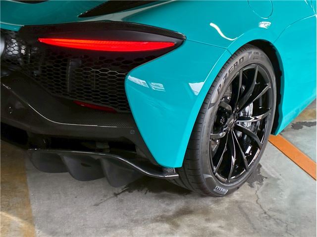 صورة مصغرة 51 لـ 2024 Mclaren ARTURA SPIDER
