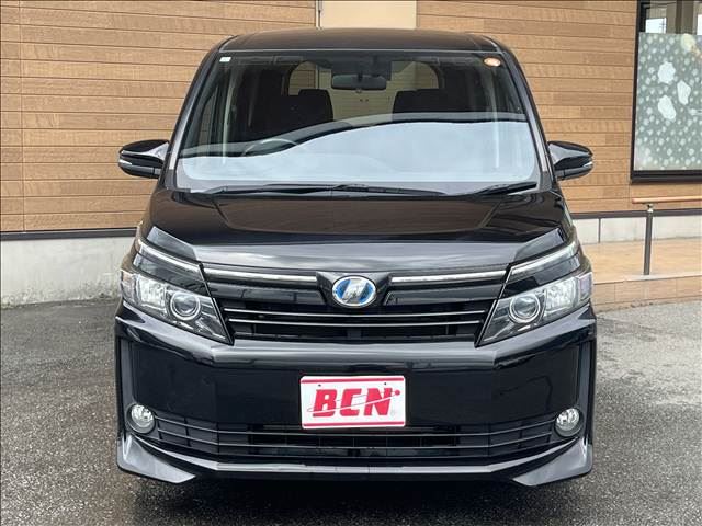 2014 Toyota VOXY 照片 3