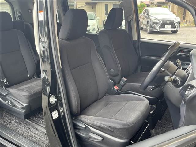 2014 Toyota VOXY 缩略图 34