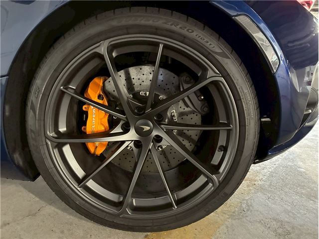 2025 Mclaren 750S — миниатюра 13