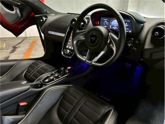 2025 Mclaren GTS photo 2