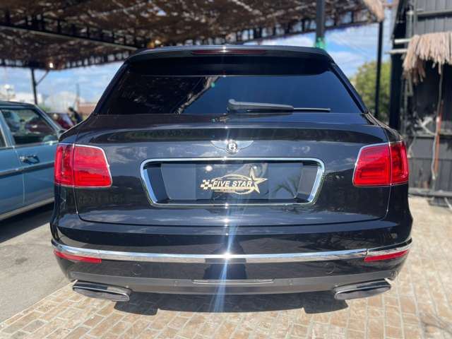 2016 Bentley BENTAYGA — миниатюра 12