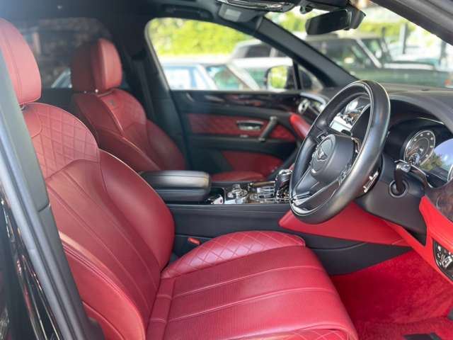 2016 Bentley BENTAYGA — миниатюра 17