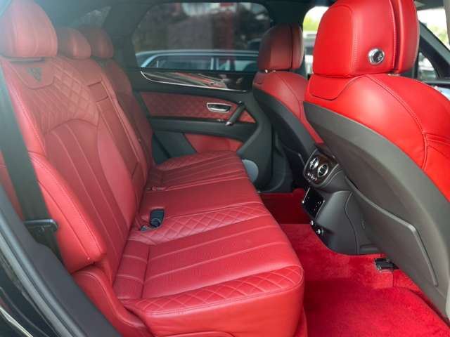2016 Bentley BENTAYGA — миниатюра 26