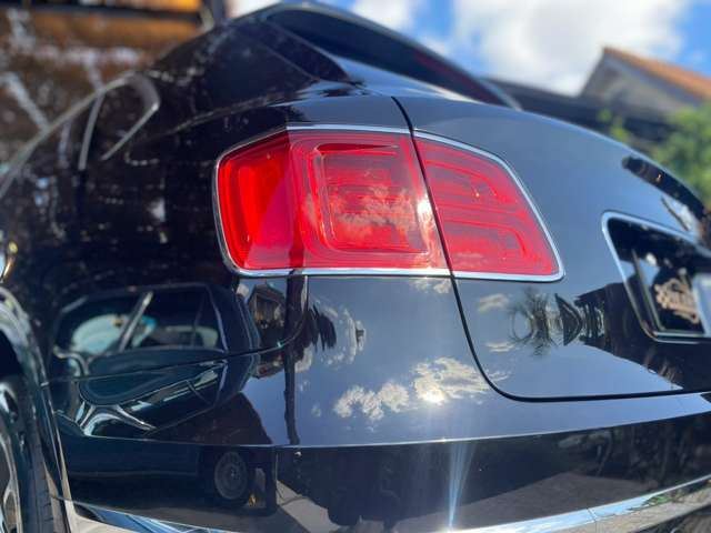 2016 Bentley BENTAYGA — миниатюра 37