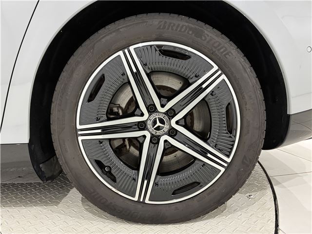 صورة مصغرة 31 لـ 2022 Mercedes-BENZ EQE