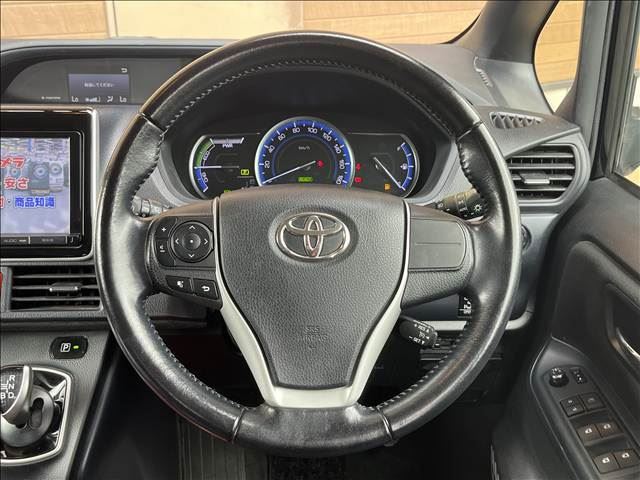 صورة مصغرة 20 لـ 2014 Toyota VOXY