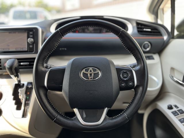 2016 Toyota SIENTA — миниатюра 14
