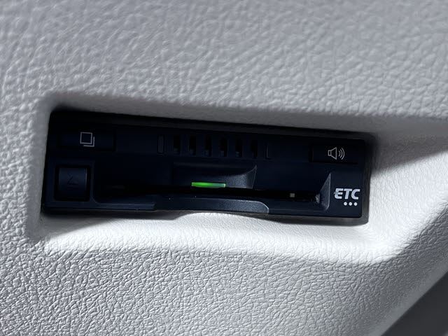 2016 Toyota SIENTA — миниатюра 16