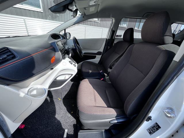 2016 Toyota SIENTA — миниатюра 19