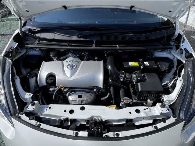 2016 Toyota SIENTA — миниатюра 28