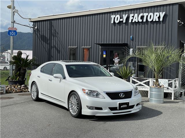 2010 Lexus LS 照片 1