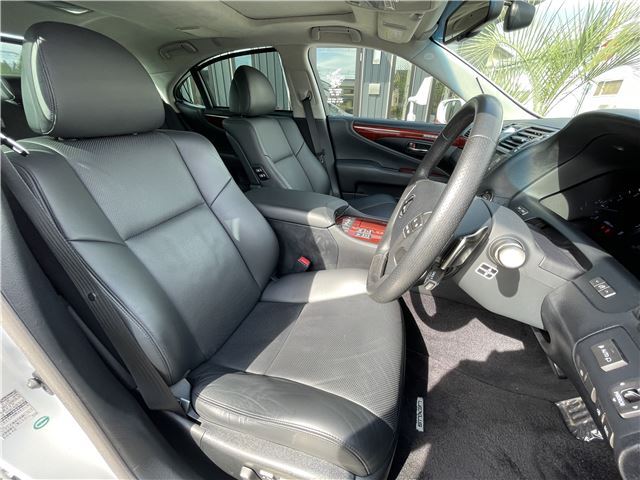 2010 Lexus LS 缩略图 19