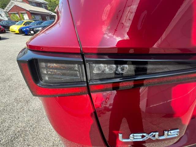 2021 Lexus IS — миниатюра 40