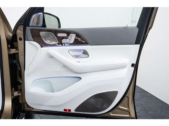 2023 Mercedes-BENZ MAYBACH — миниатюра 33