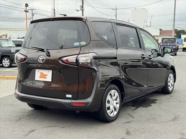 2016 Toyota SIENTA — миниатюра 15