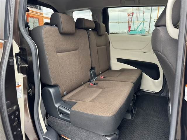 2016 Toyota SIENTA — миниатюра 20