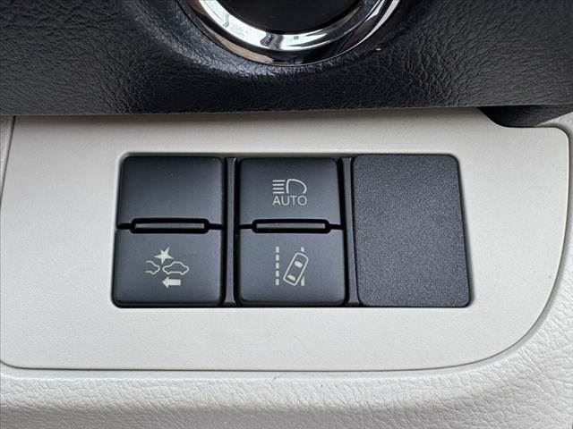 2016 Toyota SIENTA — миниатюра 28